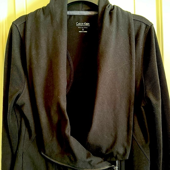 Calvin Klein Performance Jacket - Picture 3 of 9